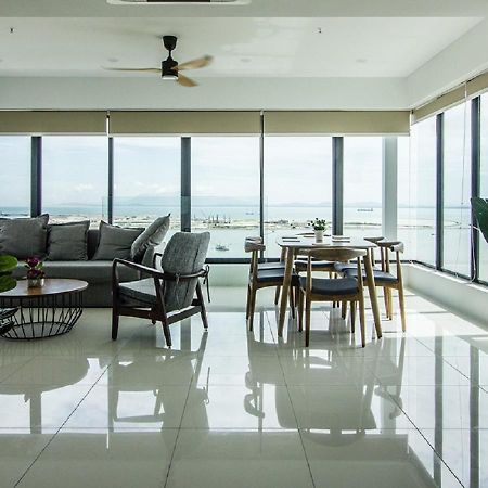 Rumahku Gurney With 270 Degree Sea View Джордж Таун Екстериор снимка