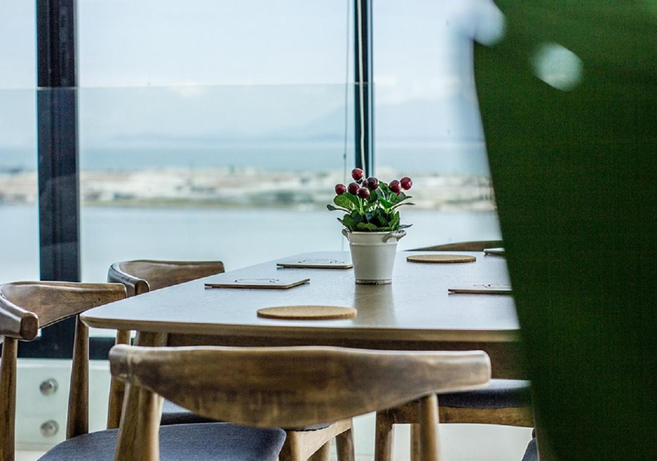 Rumahku Gurney With 270 Degree Sea View Джордж Таун Екстериор снимка