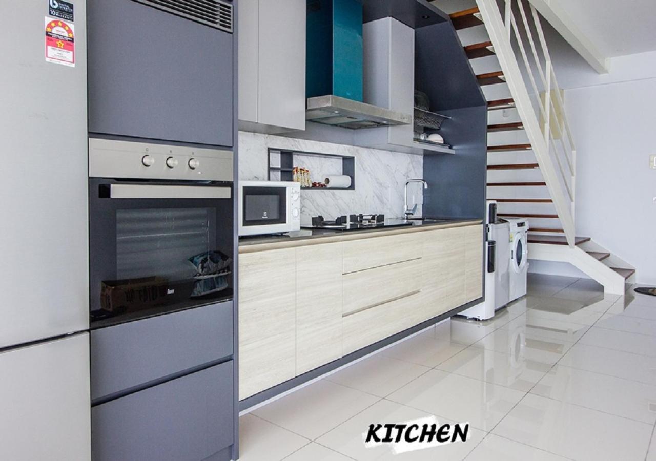 Rumahku Gurney With 270 Degree Sea View Джордж Таун Екстериор снимка
